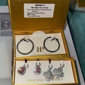 Bomb Party Charming Hoops ER88613
We Make The Trends